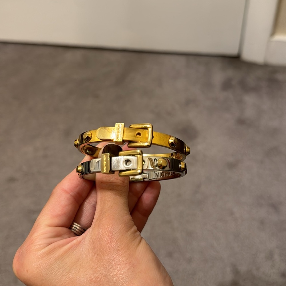Buckle bracelets - Picture 8 of 8